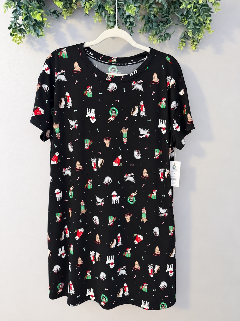 NWT Joyspun Christmas Dog Cat Sleepshirt Nightgown L XL Holiday Pajamas
